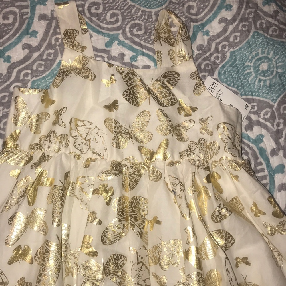 Girls dress